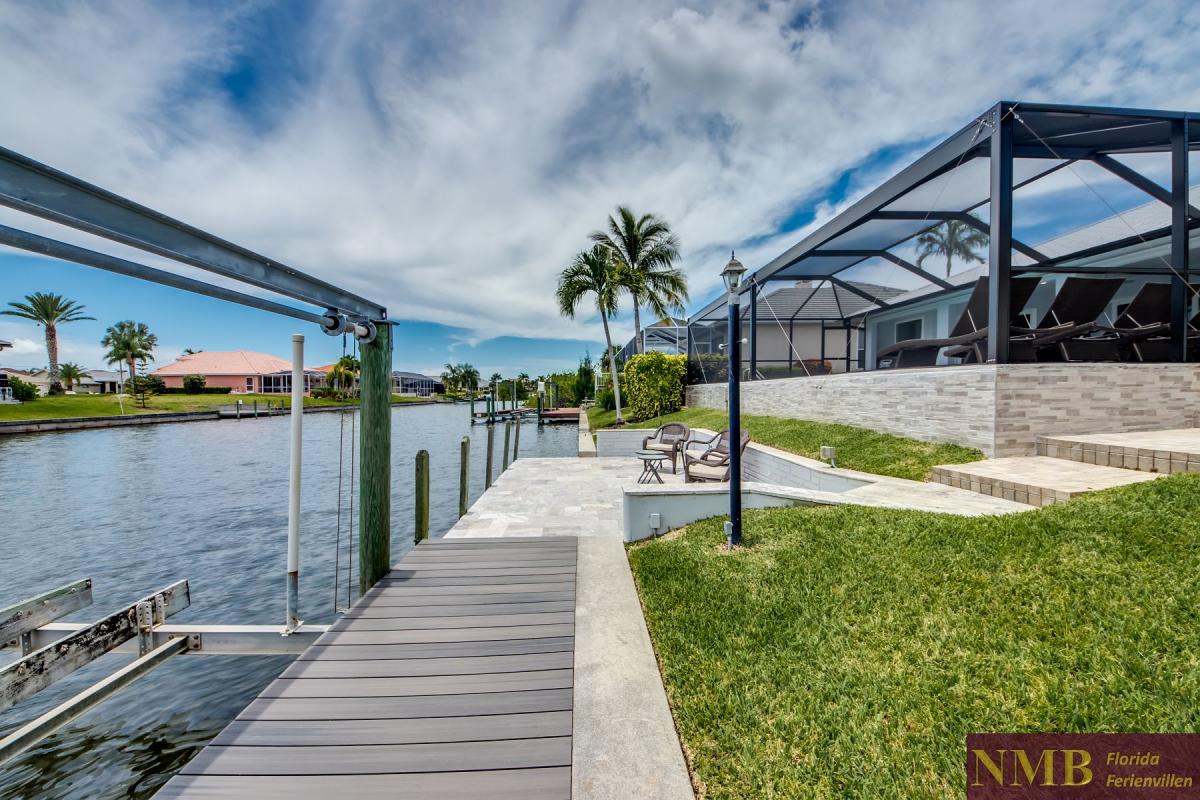 Ferienhaus-Sunshine_59-Dock  Boat Lift